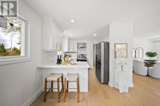 335 Gells Rd in Richmond Hill, ON - Building Photo - Building Photo