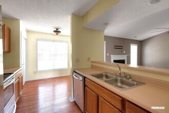216 Stone Point Ln in Jacksonville, NC - Building Photo - Building Photo