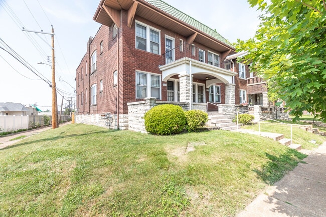 4214 Neosho St, Unit 1E in St. Louis, MO - Building Photo - Building Photo