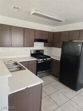 4659 Krissylouise Way in Las Vegas, NV - Building Photo - Building Photo