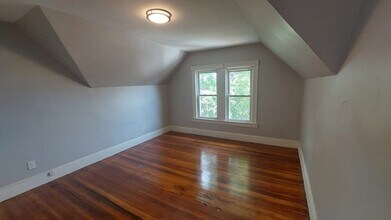 31 Bullard St in Boston, MA - Building Photo - Building Photo