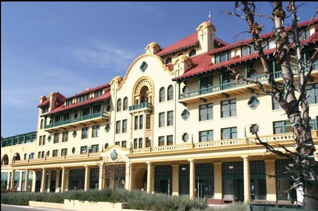 Hotel Stockton Apartments in Stockton, CA - Building Photo