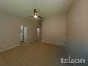 508 Country Hill Dr in North Las Vegas, NV - Building Photo - Building Photo