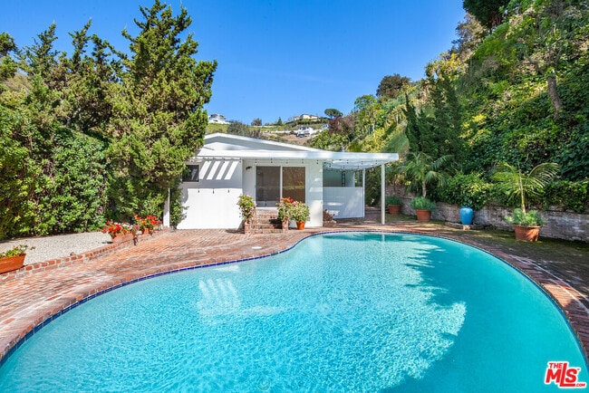 property at 9534 Gloaming Dr