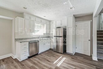 4780 Bell Cir SE in Conyers, GA - Building Photo - Building Photo