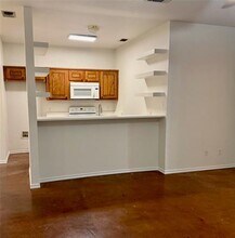 954 E 3rd St in Weatherford, TX - Building Photo - Building Photo