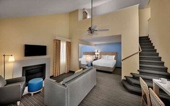 The Haven at Highland in Lombard, IL - Building Photo - Building Photo