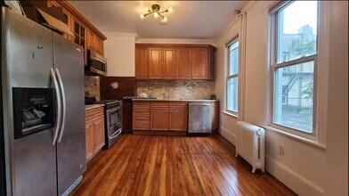 476 Gregory Ave in Weehawken, NJ - Building Photo - Building Photo