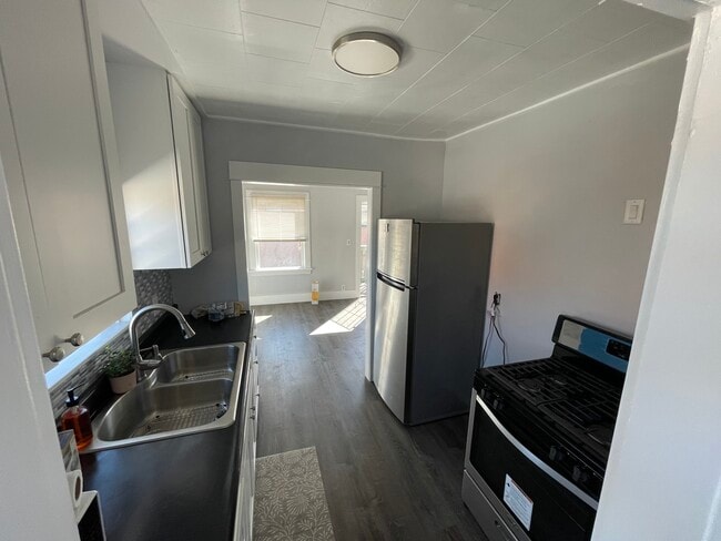 1111 Orizaba Ave in Long Beach, CA - Building Photo - Building Photo