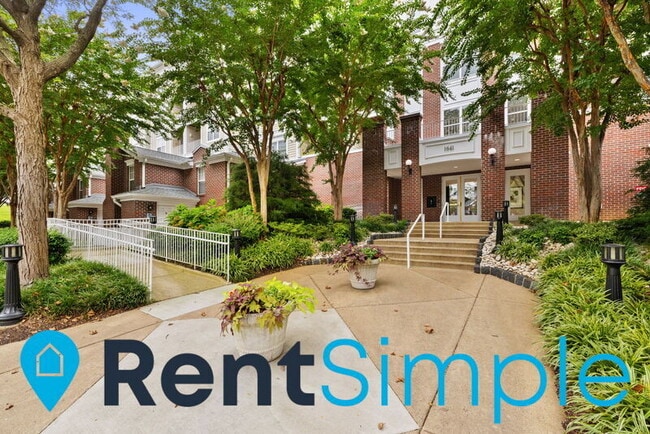 1641 International Dr in McLean, VA - Building Photo - Building Photo