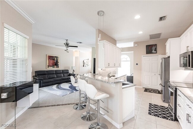 property at 9013 W Ridge Ct