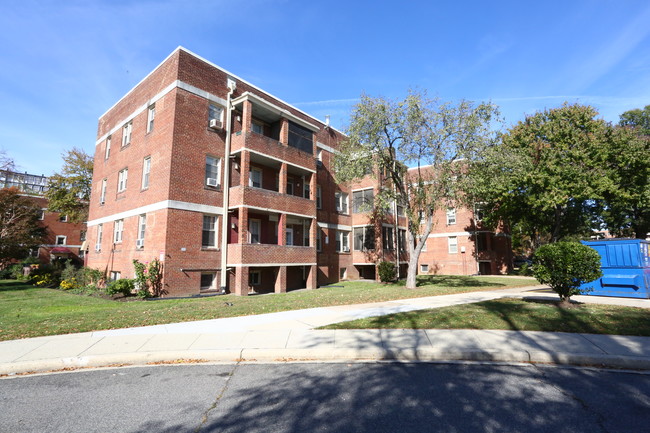 St James Mutual Home in Washington, DC - Building Photo - Building Photo