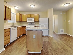 2330 Antoinette Way in Union, KY - Building Photo - Building Photo