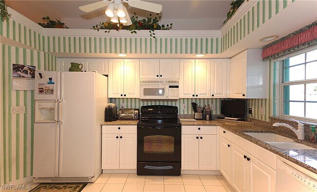 property at 322 Melrose Pl