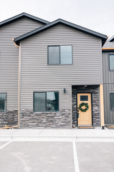 3780 Philbin Rd in Pocatello, ID - Building Photo