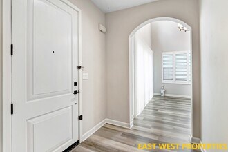 117 Soaring Eagle in Irvine, CA - Building Photo - Building Photo