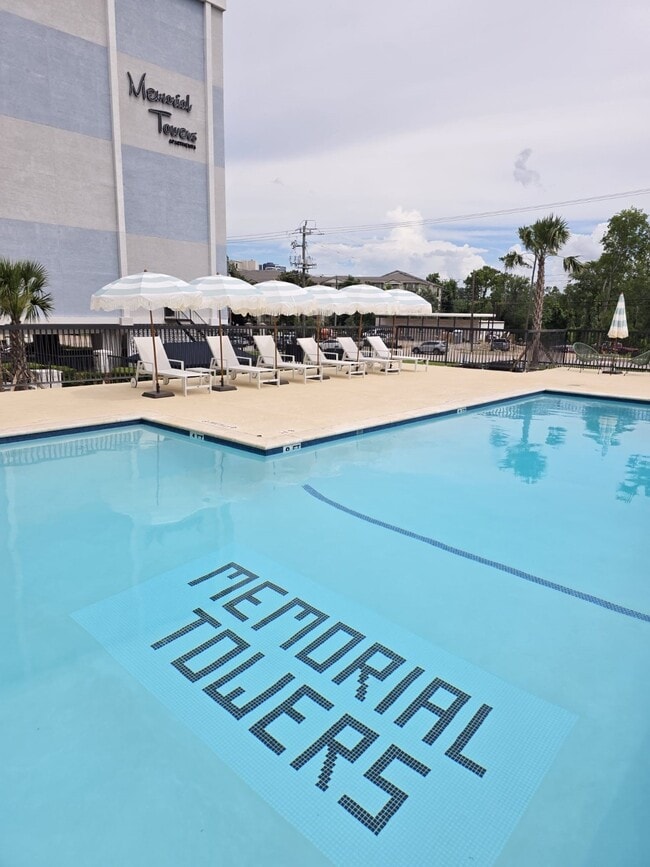 property at 5400 Memorial Dr