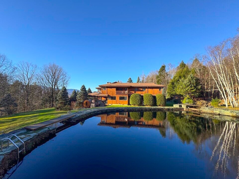 0 Cider Mountain Rd in Warren, VT - Building Photo