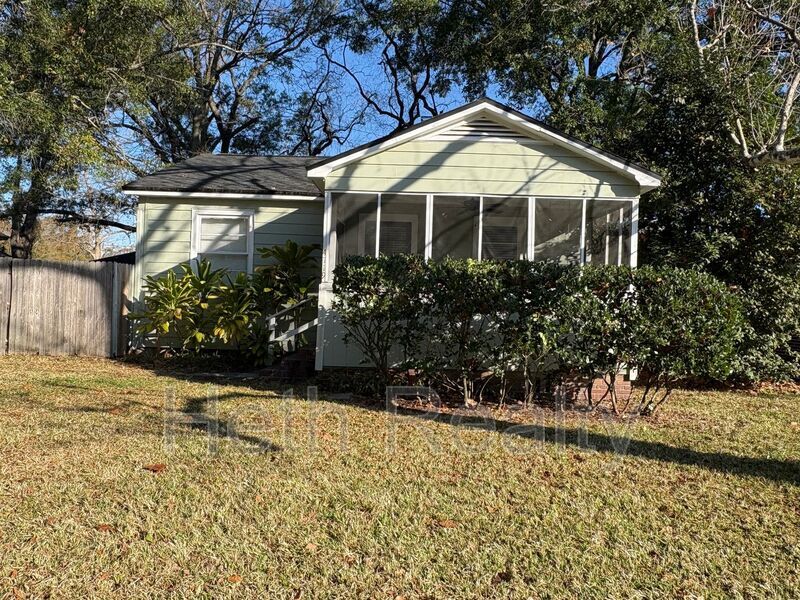4719 Crescent St in Jacksonville, FL - Building Photo