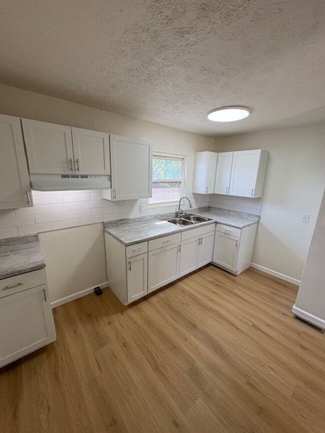 property at 1747 E 25th Ave