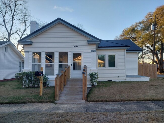 property at 3121 Pierpont Ave