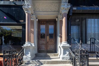 104 W 83rd St in New York, NY - Foto de edificio - Building Photo