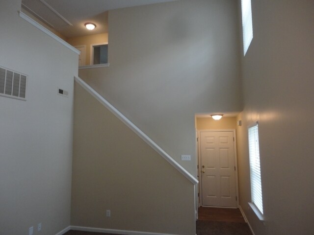 8128 Tara Ridge Rd in Raleigh, NC - Building Photo - Building Photo
