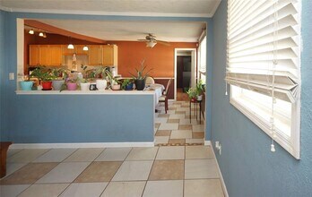 3716 N 52nd St in Tampa, FL - Building Photo - Building Photo