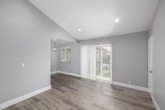 San Buena Ventura in Ventura, CA - Foto de edificio - Interior Photo