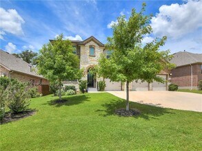 137 Nantucket Cir in Austin, TX - Building Photo - Building Photo