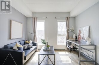 77-477 Leland St in Hamilton, ON - Building Photo - Building Photo