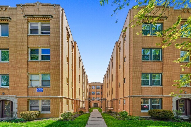 property at 1917 Grove Ave