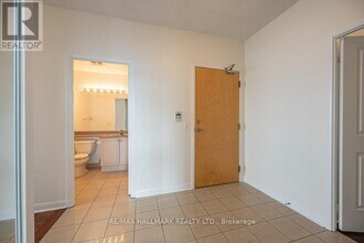4968-P4968 Yonge St in Toronto, ON - Building Photo - Building Photo