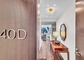 301 Mission St, Unit 40D in San Francisco, CA - Building Photo