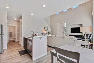 17065 N Hounslow Wy in Nampa, ID - Building Photo - Building Photo