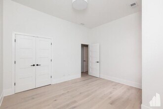 324 S Racine Ave in Chicago, IL - Building Photo - Building Photo