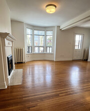 Spacious & Elegant 2-Bed, 2-Bath Apartment in Toronto, ON - Building Photo - Building Photo