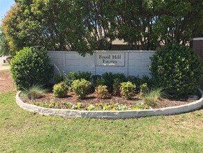 524 Caravan Dr in Fort Worth, TX - Building Photo - Building Photo