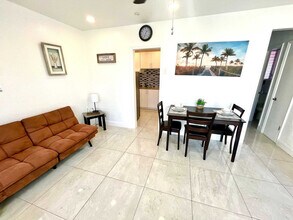 338 Van Buren St, Unit SI FL1-ID1520225P in Hollywood, FL - Building Photo - Building Photo