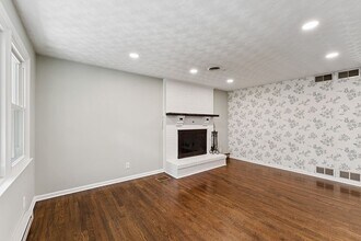 732 Muller Rd in Westminster, MD - Building Photo - Building Photo