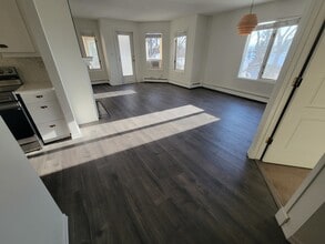 9138-9183 83 Ave NW in Edmonton, AB - Building Photo - Building Photo