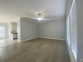 39021 Prairie S Dr in Gonzales, LA - Building Photo - Building Photo