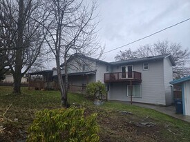 3108 Lodgepole Rd in Coeur d'Alene, ID - Building Photo