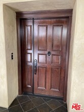 12021 Guerin St-Unit -208 in Los Angeles, CA - Building Photo - Building Photo