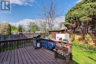 54 Bogart St in St Catharines, ON - Building Photo - Building Photo