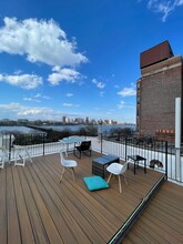 520 Beacon St, Unit 2E in Boston, MA - Building Photo - Building Photo