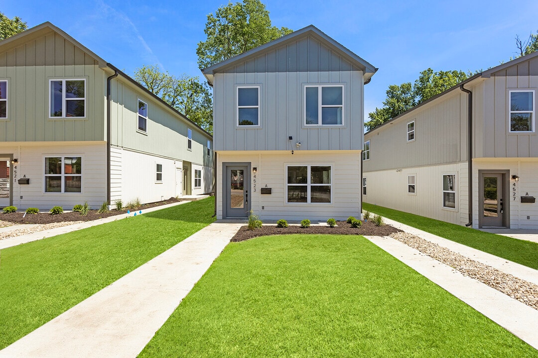 4523 Forest Ave, Unit #A in Kansas City, MO - Foto de edificio