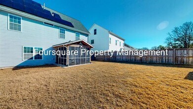 5304 Goosecross Wy in Fuquay Varina, NC - Building Photo - Building Photo