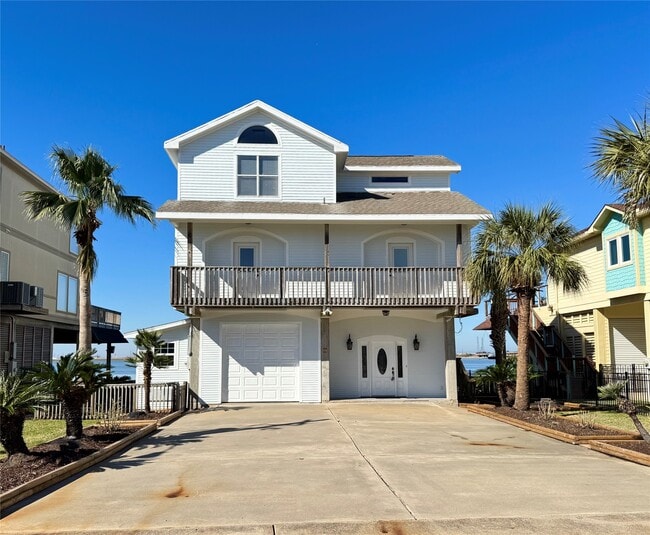property at 438 Jeanie Lynn St