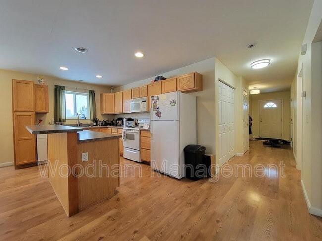 property at 184 Droulliard Ave